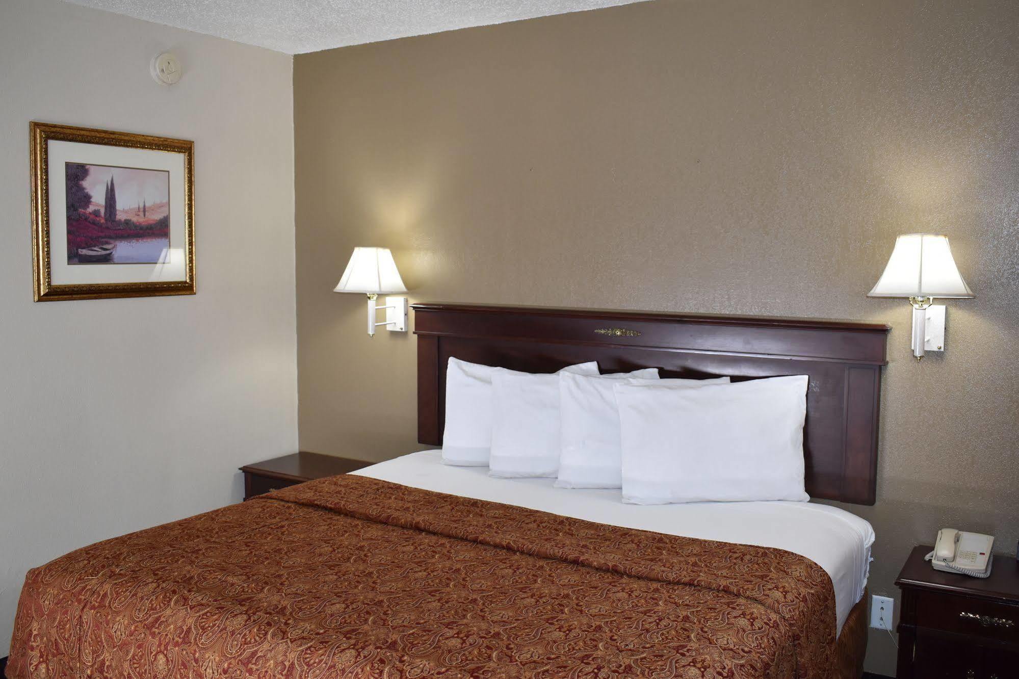 Town House Inn Cape Girardeau Dış mekan fotoğraf